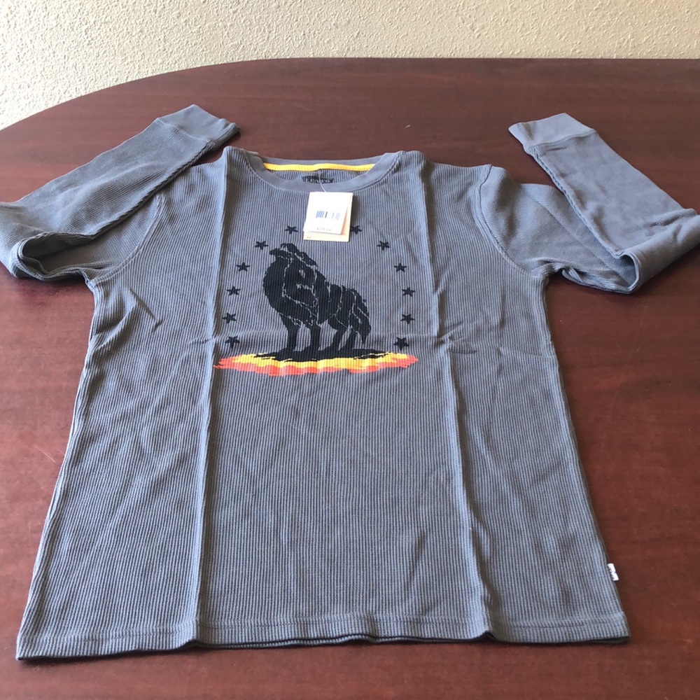 NWT, Youth Size Levi's LS Shirt